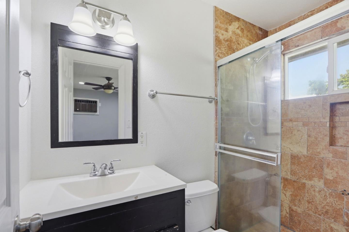 Detail Gallery Image 25 of 42 For 3730 Starview Dr, San Jose,  CA 95124 - 3 Beds | 2 Baths