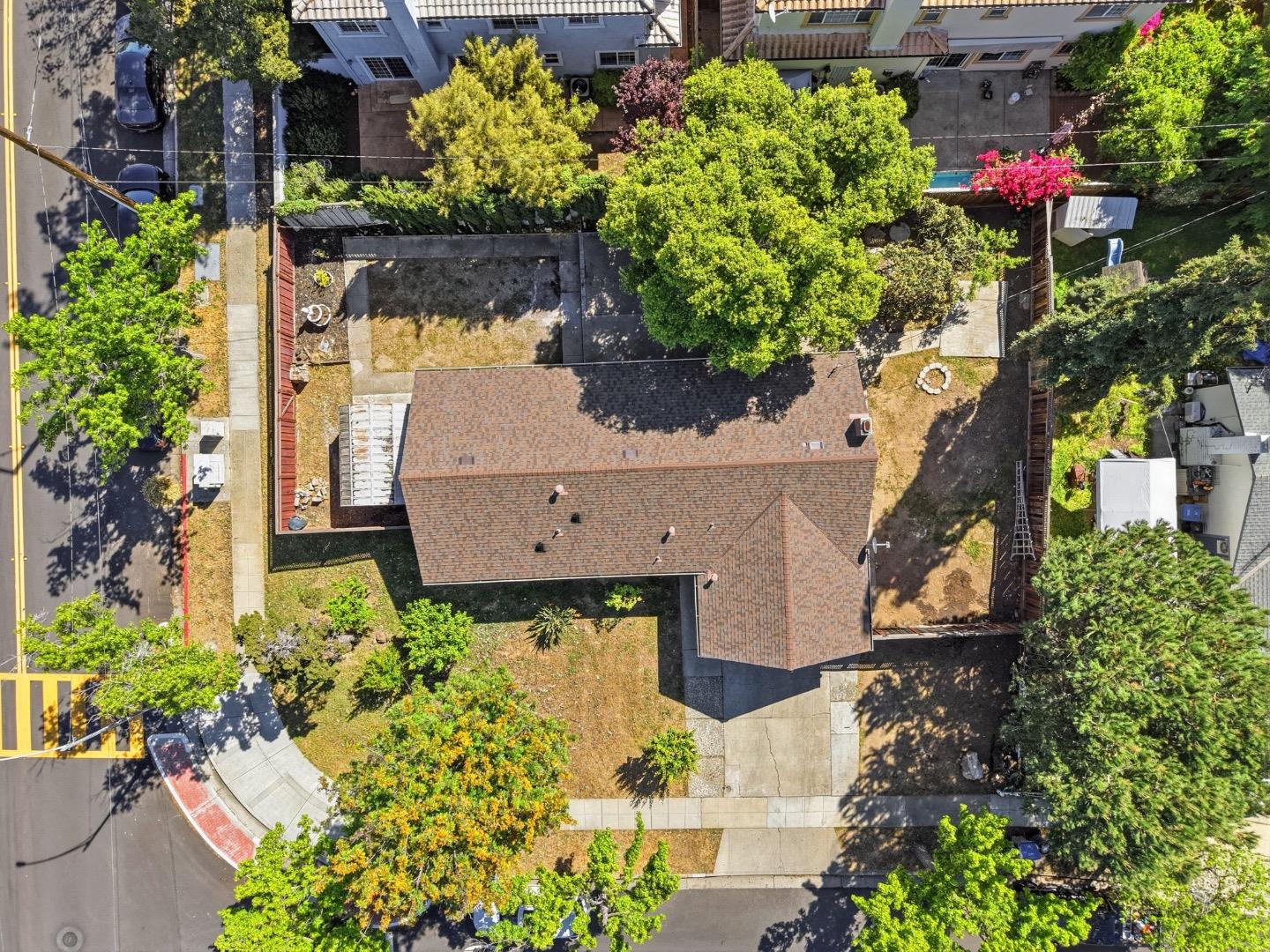 Detail Gallery Image 41 of 42 For 3730 Starview Dr, San Jose,  CA 95124 - 3 Beds | 2 Baths