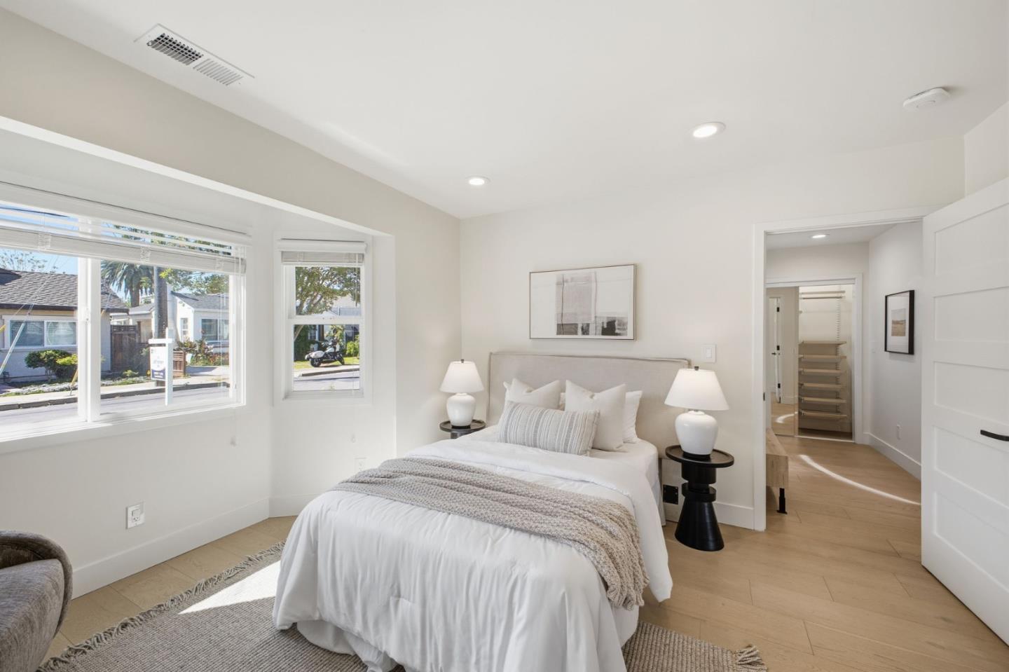 Detail Gallery Image 18 of 71 For 1027 Garland Ave, San Jose,  CA 95126 - 4 Beds | 3 Baths