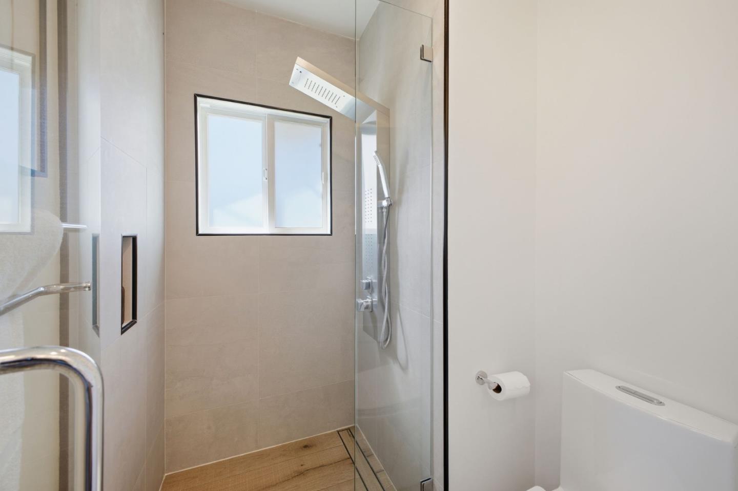 Detail Gallery Image 21 of 71 For 1027 Garland Ave, San Jose,  CA 95126 - 4 Beds | 3 Baths