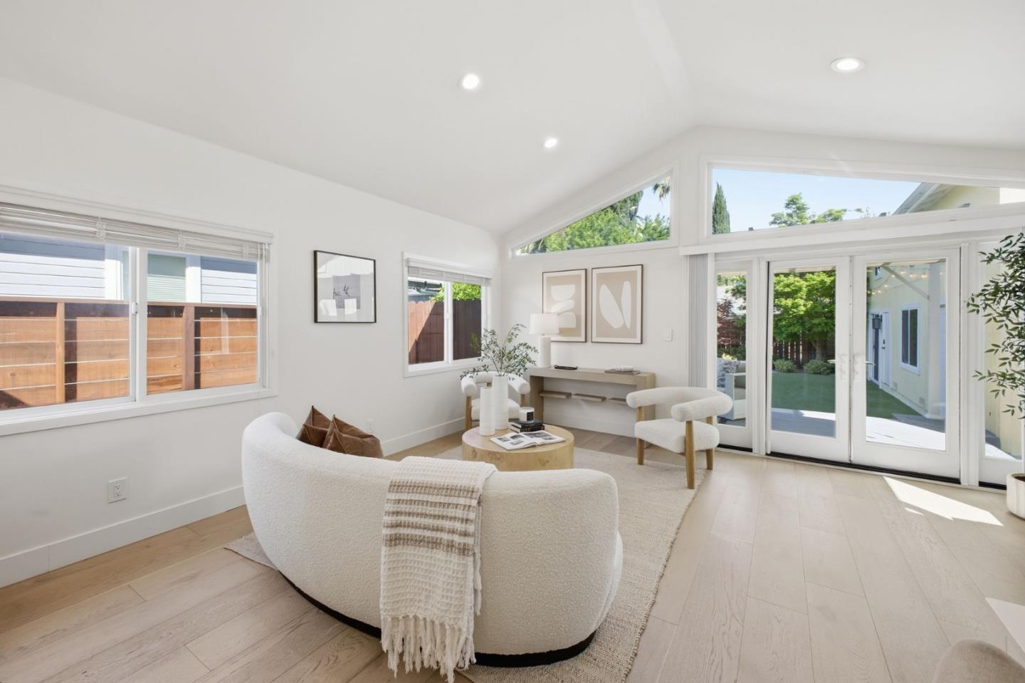 Detail Gallery Image 3 of 71 For 1027 Garland Ave, San Jose,  CA 95126 - 4 Beds | 3 Baths