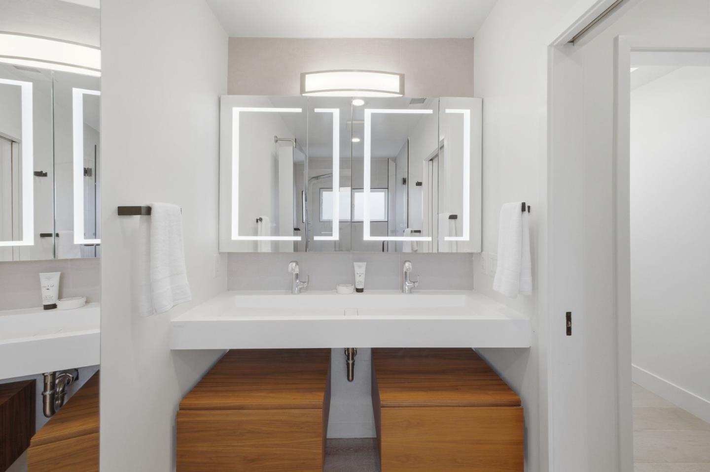 Detail Gallery Image 30 of 71 For 1027 Garland Ave, San Jose,  CA 95126 - 4 Beds | 3 Baths