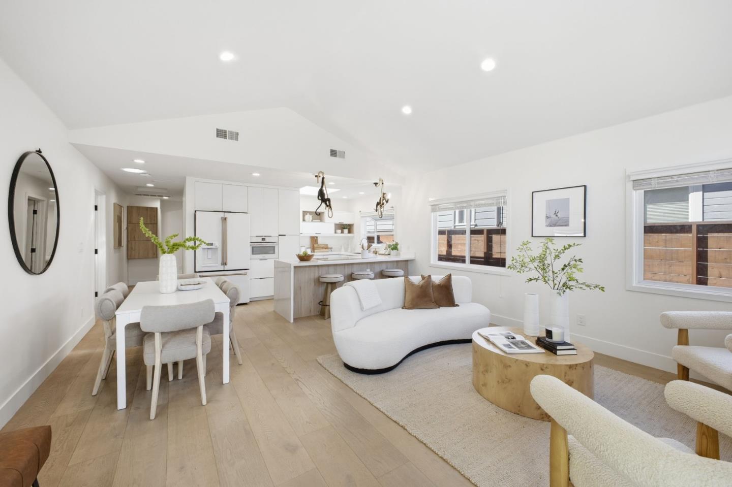 Detail Gallery Image 4 of 71 For 1027 Garland Ave, San Jose,  CA 95126 - 4 Beds | 3 Baths