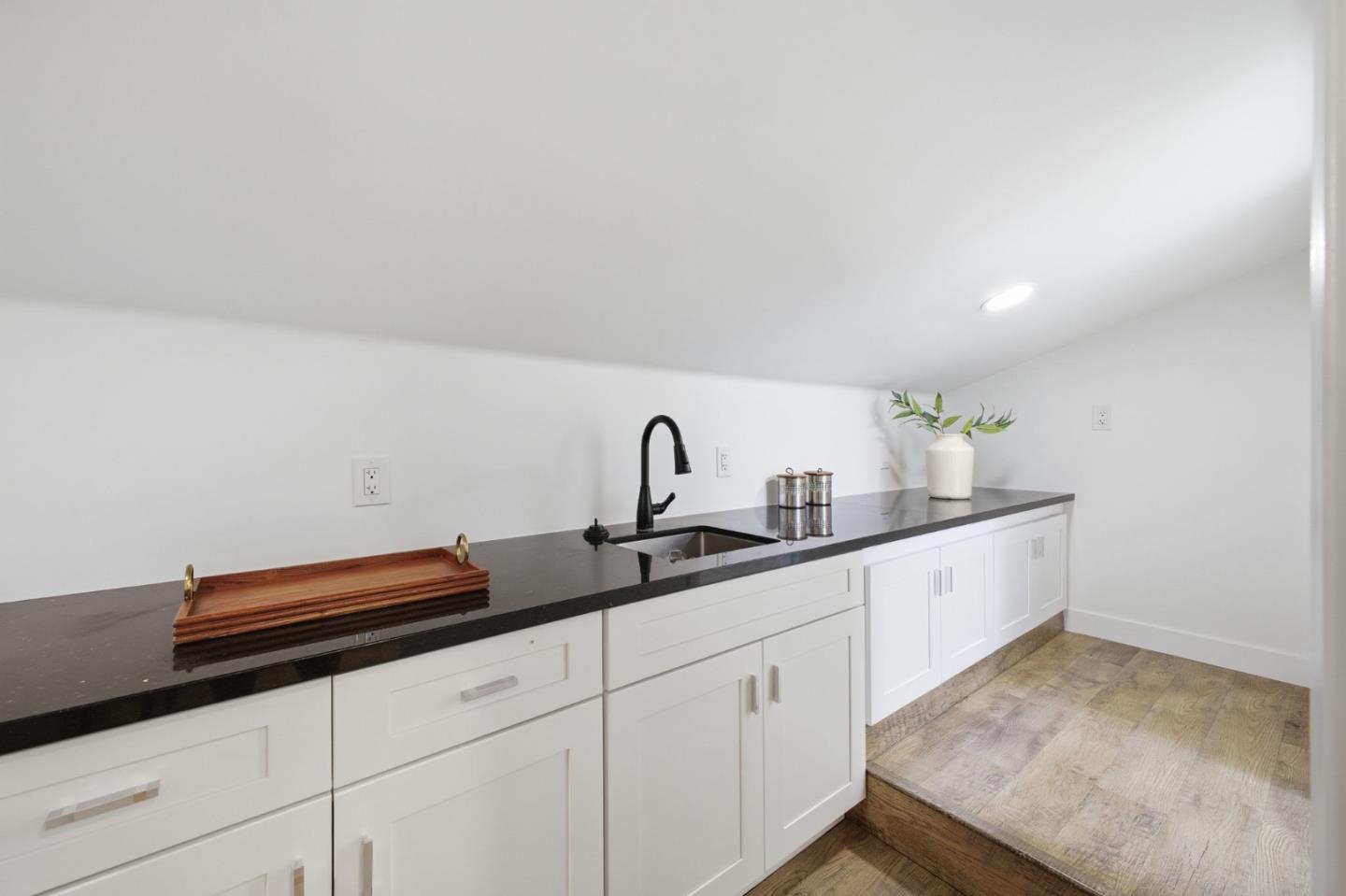 Detail Gallery Image 60 of 71 For 1027 Garland Ave, San Jose,  CA 95126 - 4 Beds | 3 Baths