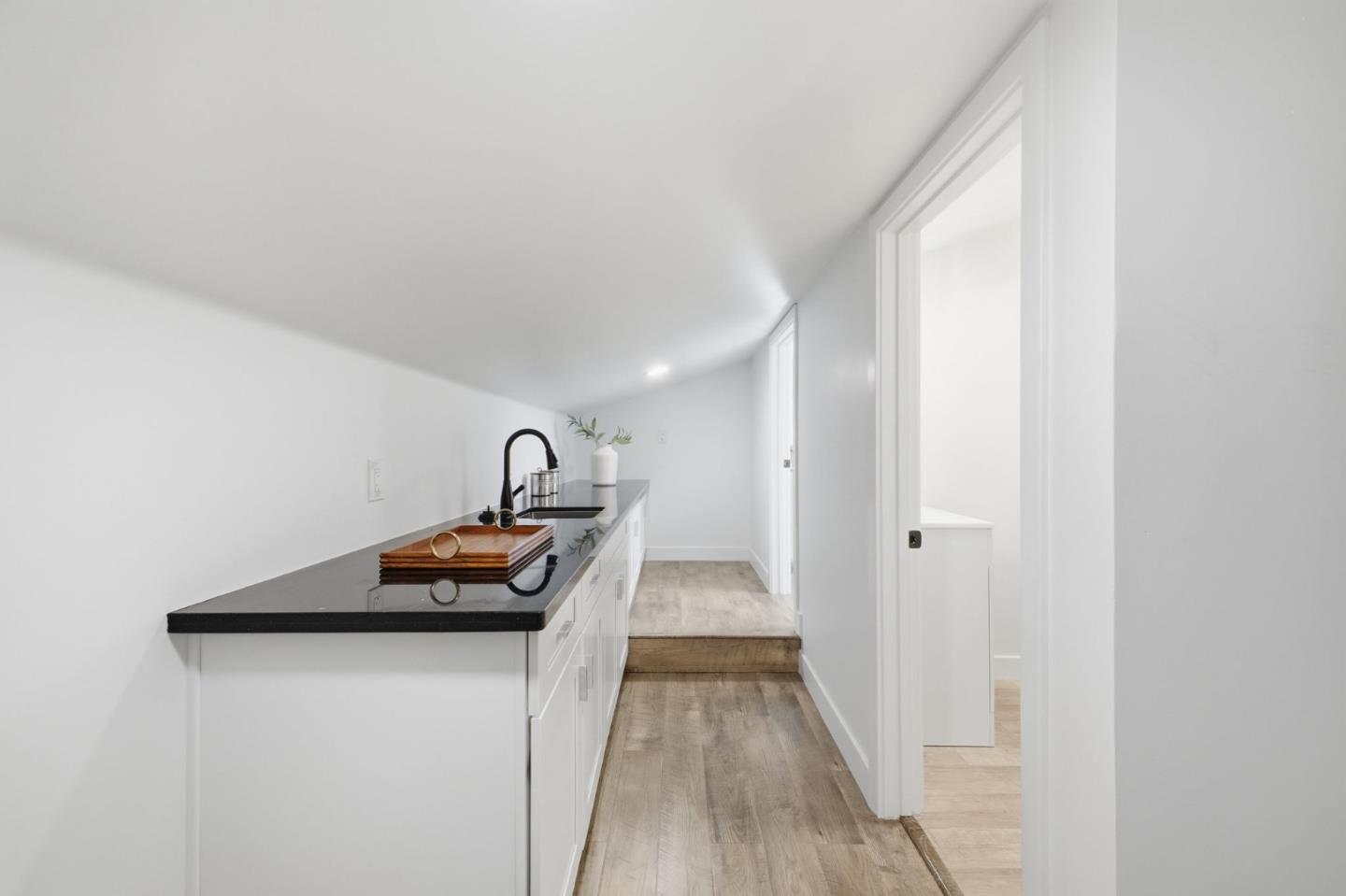 Detail Gallery Image 61 of 71 For 1027 Garland Ave, San Jose,  CA 95126 - 4 Beds | 3 Baths