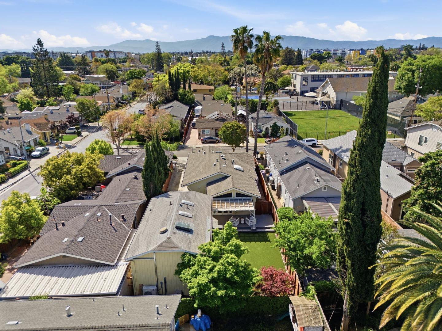 Detail Gallery Image 62 of 71 For 1027 Garland Ave, San Jose,  CA 95126 - 4 Beds | 3 Baths