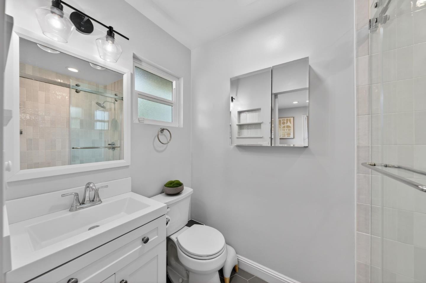 Detail Gallery Image 20 of 35 For 1841 Rochelle Dr, San Jose,  CA 95124 - 3 Beds | 2 Baths