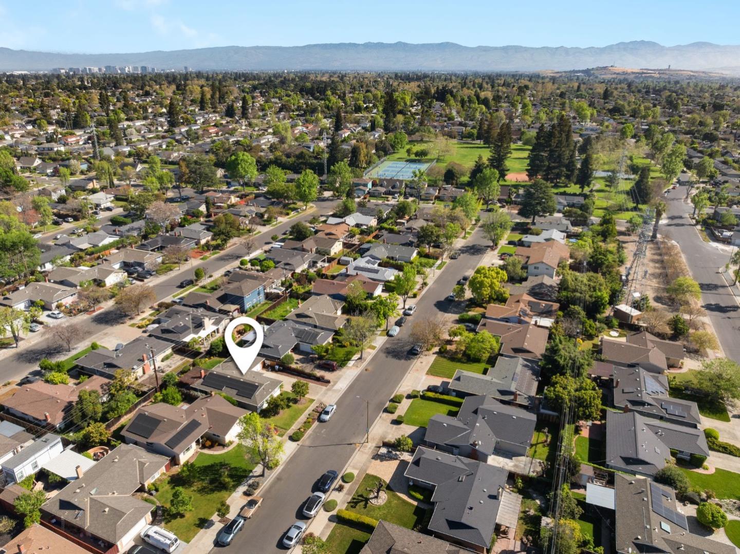 Detail Gallery Image 32 of 35 For 1841 Rochelle Dr, San Jose,  CA 95124 - 3 Beds | 2 Baths