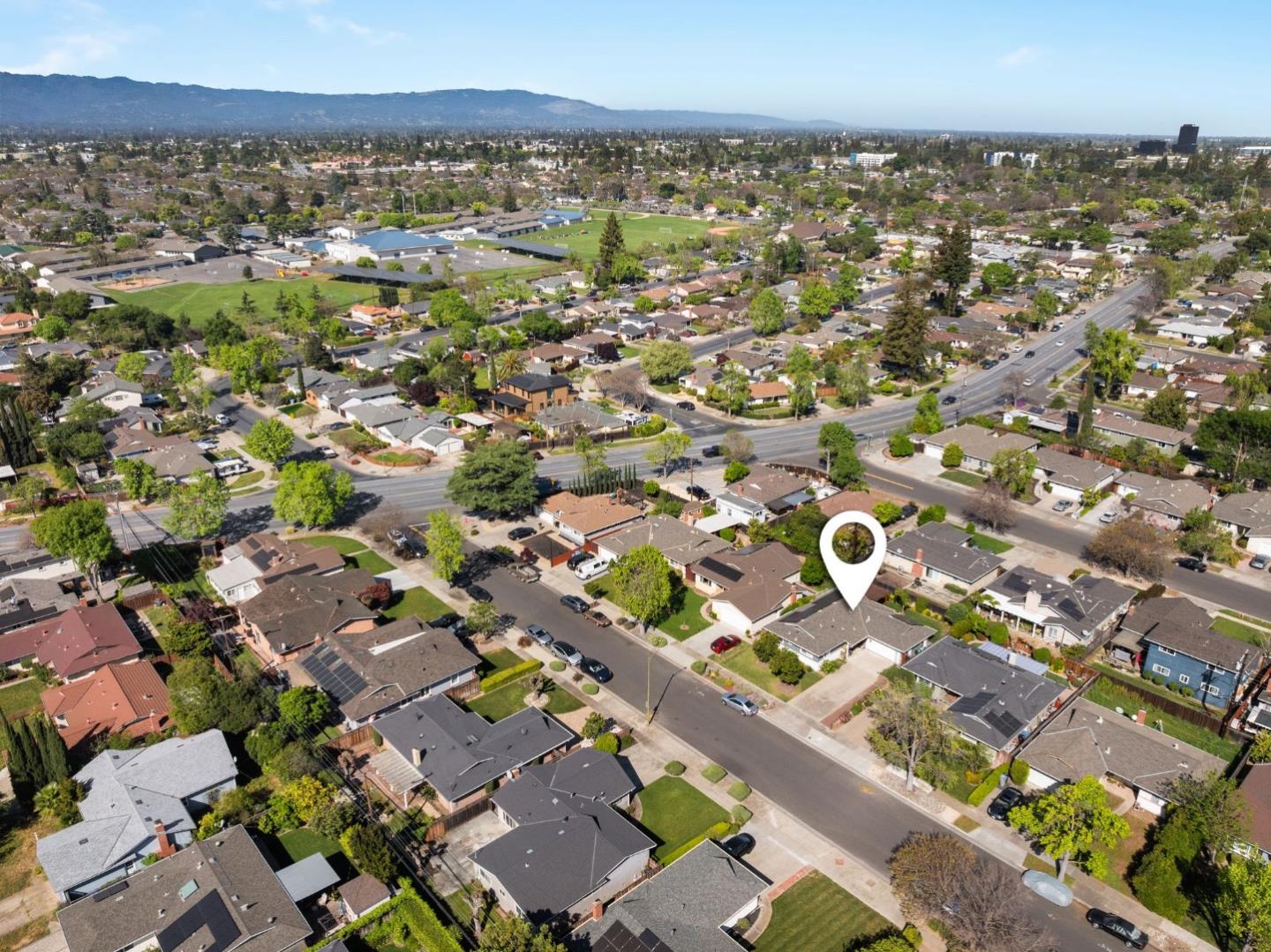 Detail Gallery Image 33 of 35 For 1841 Rochelle Dr, San Jose,  CA 95124 - 3 Beds | 2 Baths