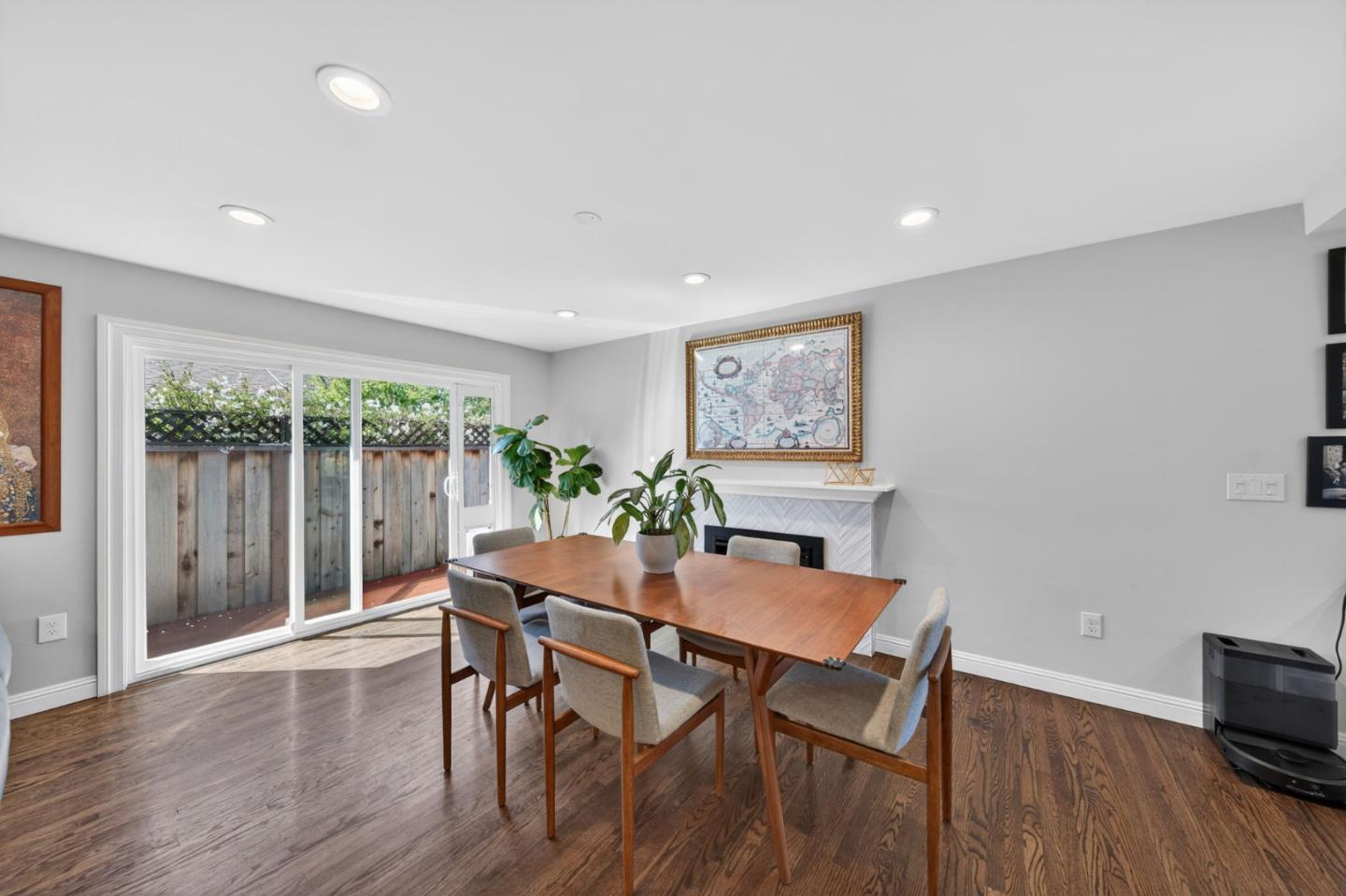 Detail Gallery Image 9 of 35 For 1841 Rochelle Dr, San Jose,  CA 95124 - 3 Beds | 2 Baths