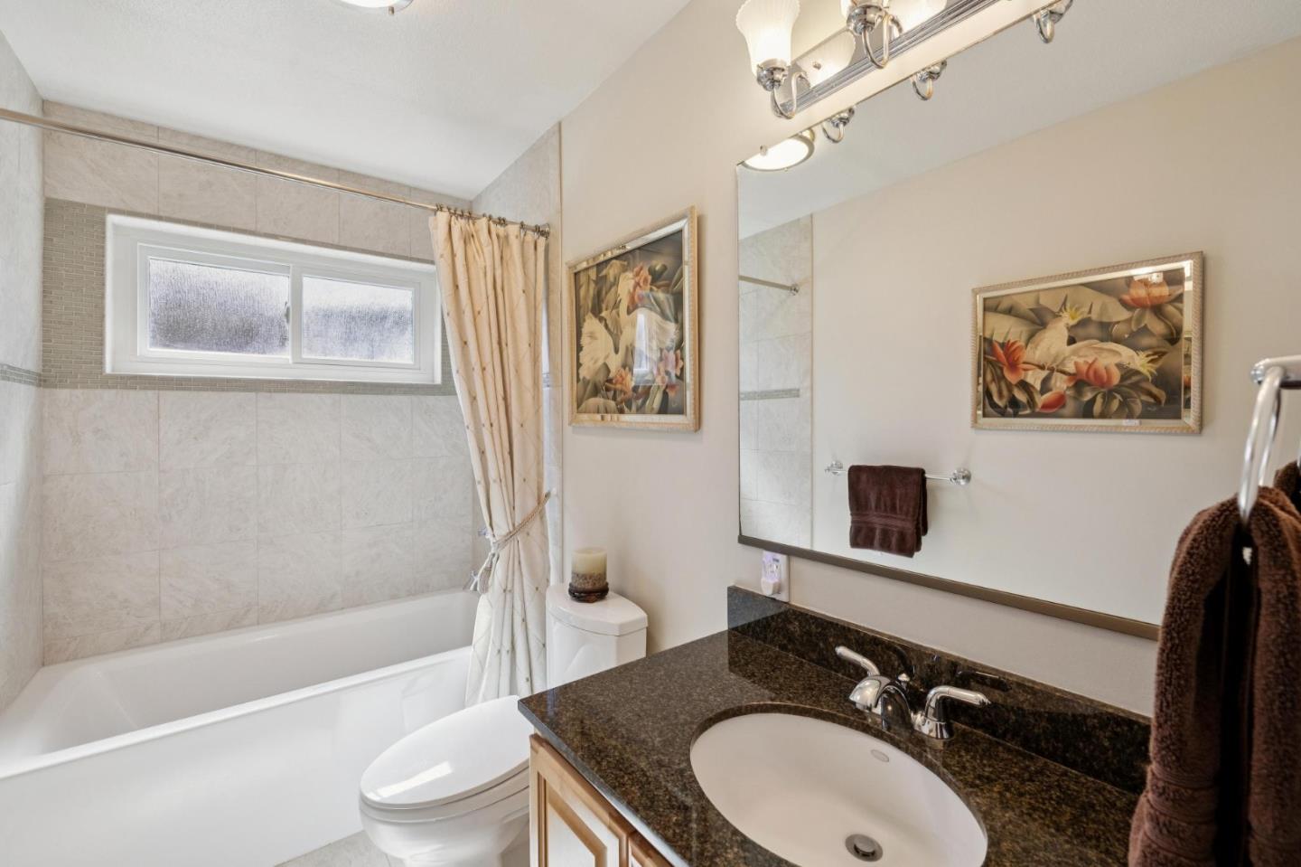 Detail Gallery Image 24 of 50 For 1198 Main St, Montara,  CA 94037 - 4 Beds | 3/1 Baths