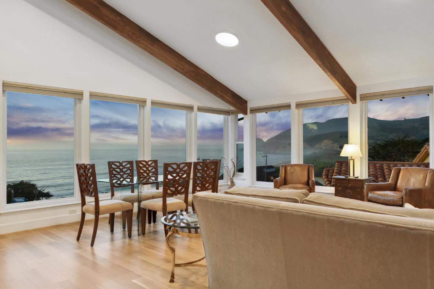 Detail Gallery Image 5 of 50 For 1198 Main St, Montara,  CA 94037 - 4 Beds | 3/1 Baths