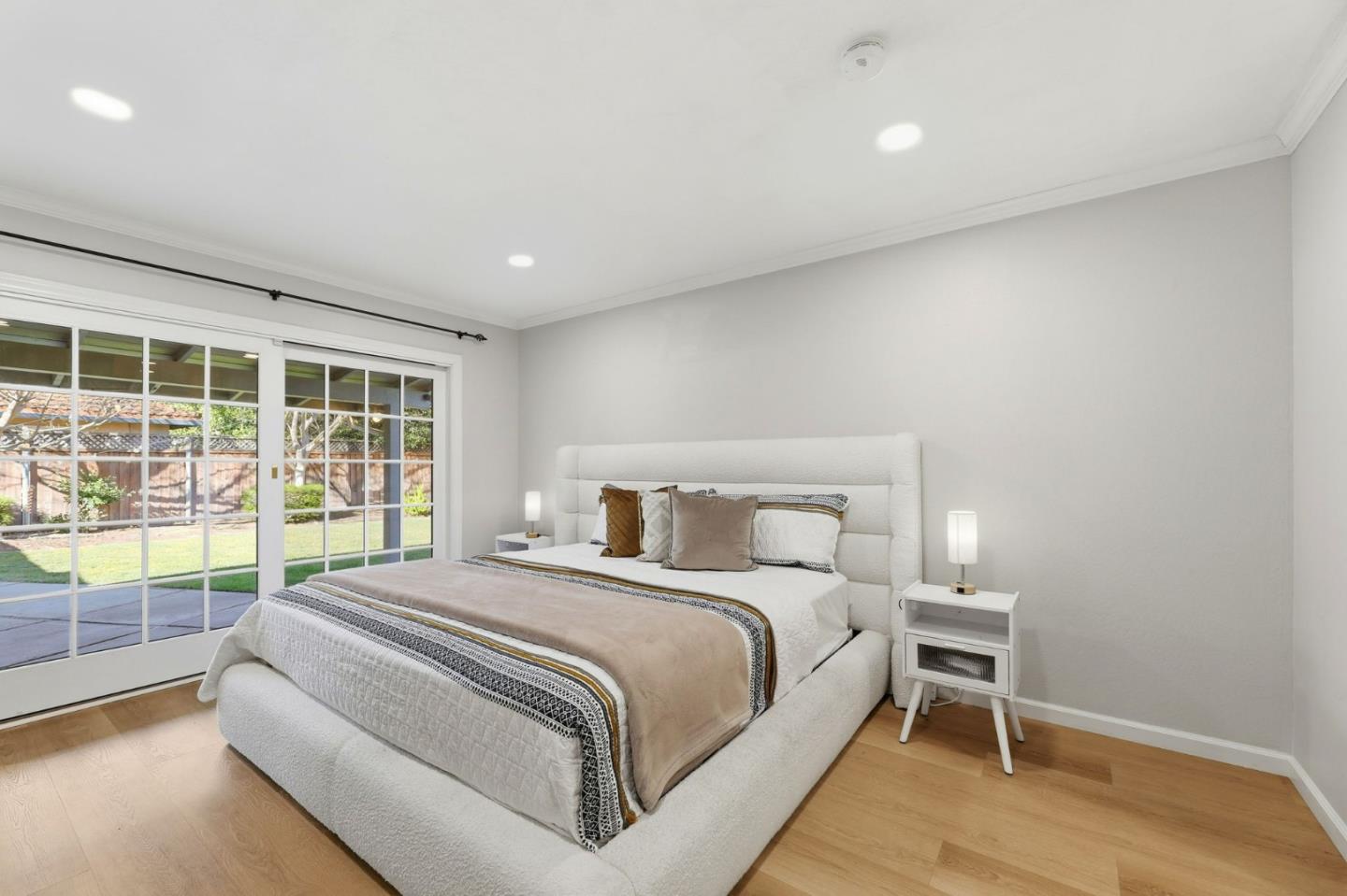 Detail Gallery Image 23 of 44 For 1396 Cordelia Ave, San Jose,  CA 95129 - 3 Beds | 2/1 Baths