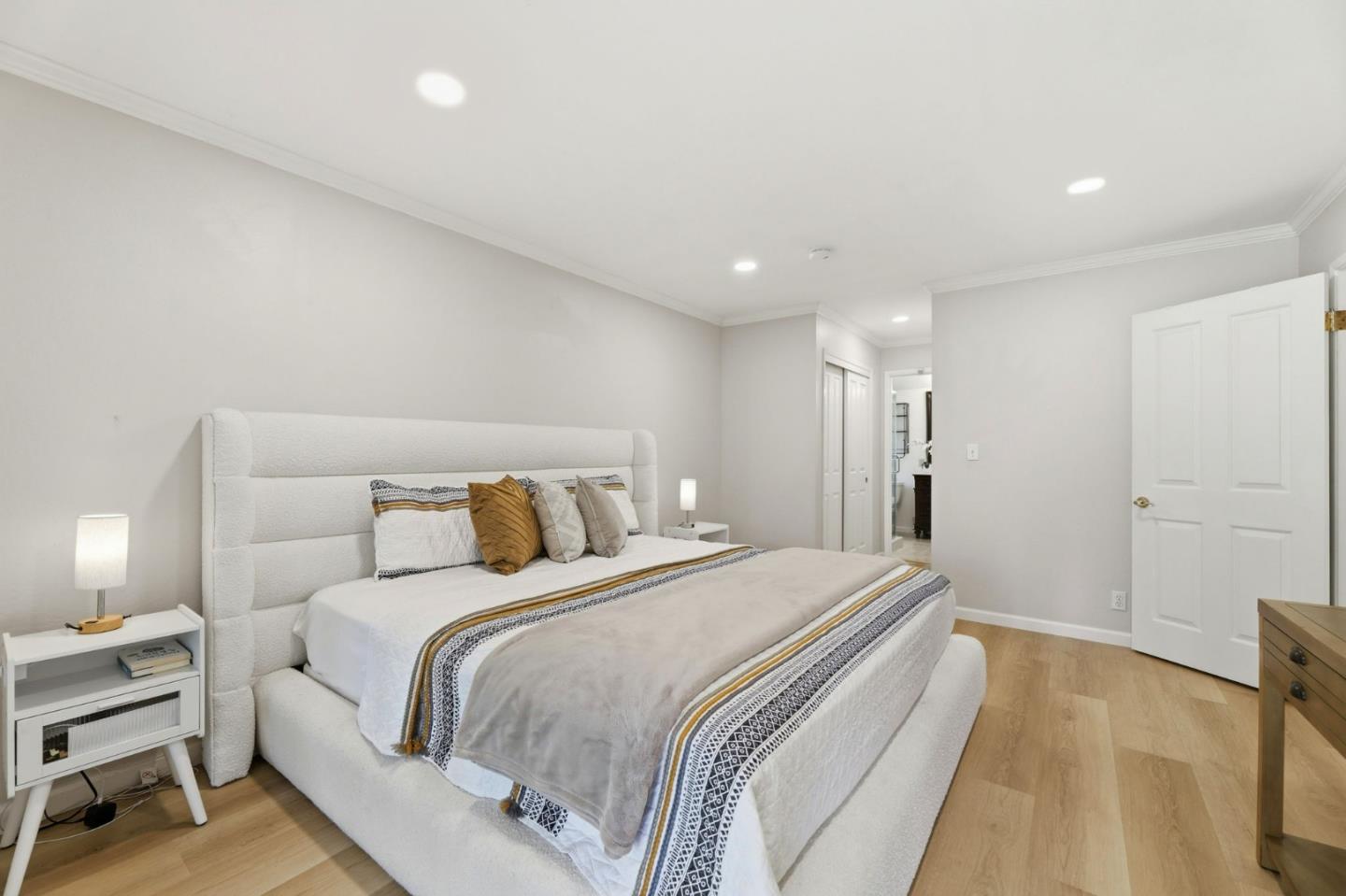 Detail Gallery Image 24 of 44 For 1396 Cordelia Ave, San Jose,  CA 95129 - 3 Beds | 2/1 Baths