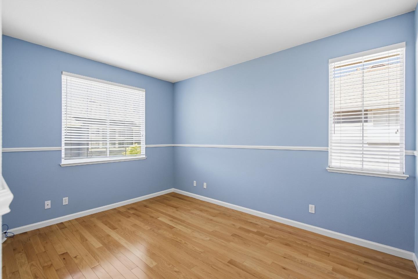 Detail Gallery Image 39 of 45 For 703 Lacewing Ln, Redwood City,  CA 94065 - 4 Beds | 2/1 Baths