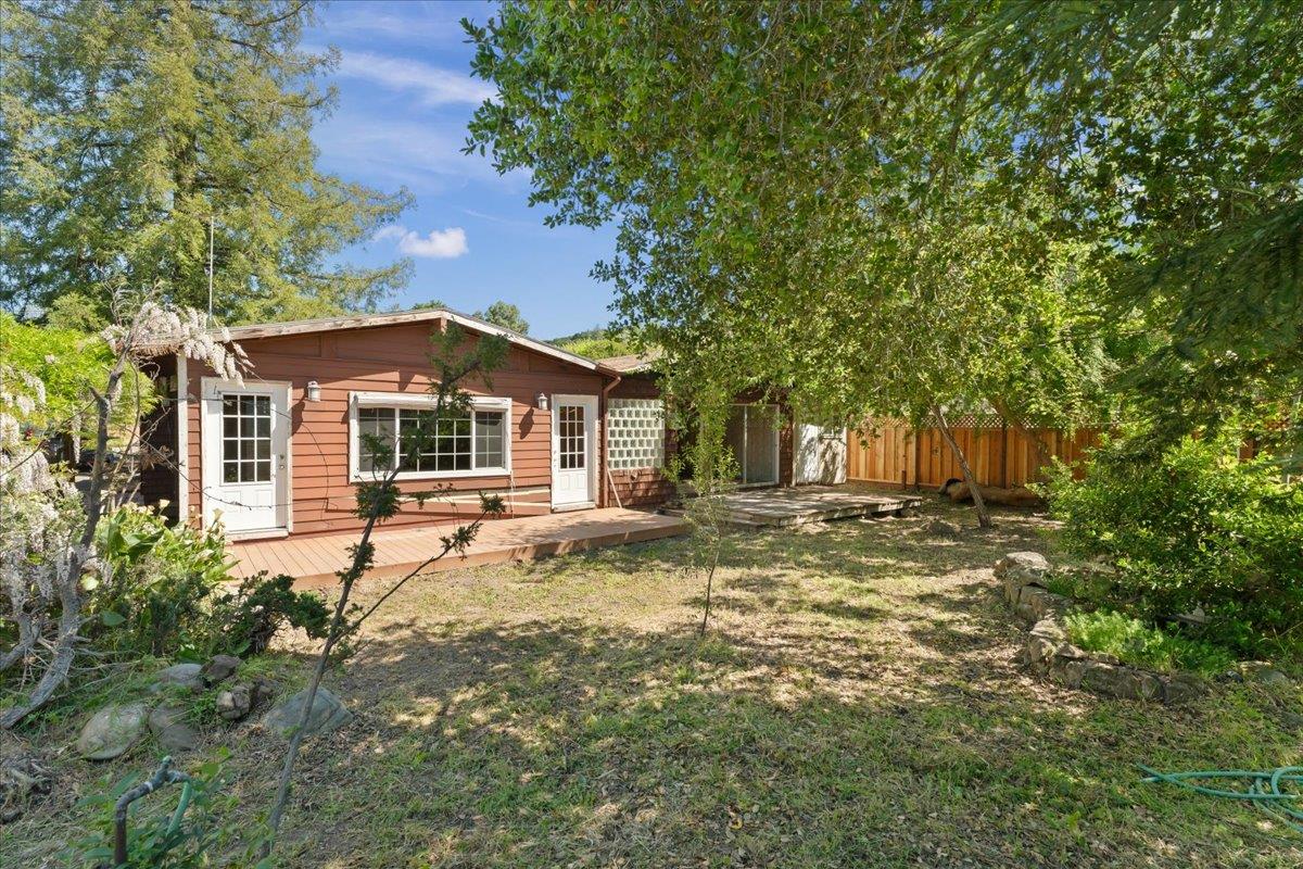 Detail Gallery Image 16 of 18 For 16001 Stephenie Ln, Los Gatos,  CA 95032 - 3 Beds | 2 Baths
