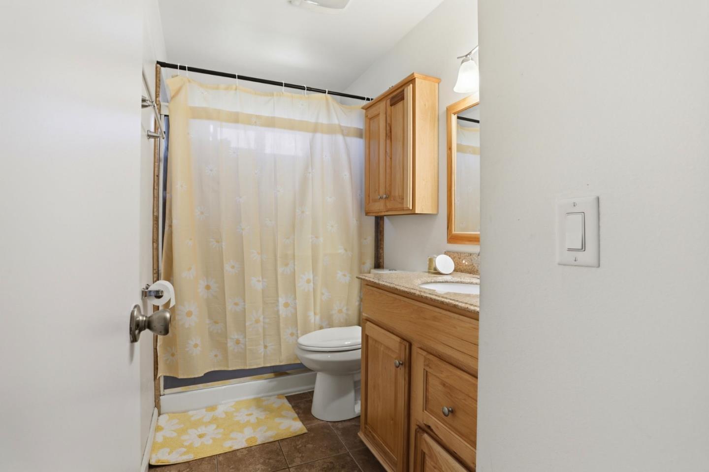 Detail Gallery Image 26 of 34 For 2048 Southwood Dr, Vacaville,  CA 95687 - 3 Beds | 1/1 Baths