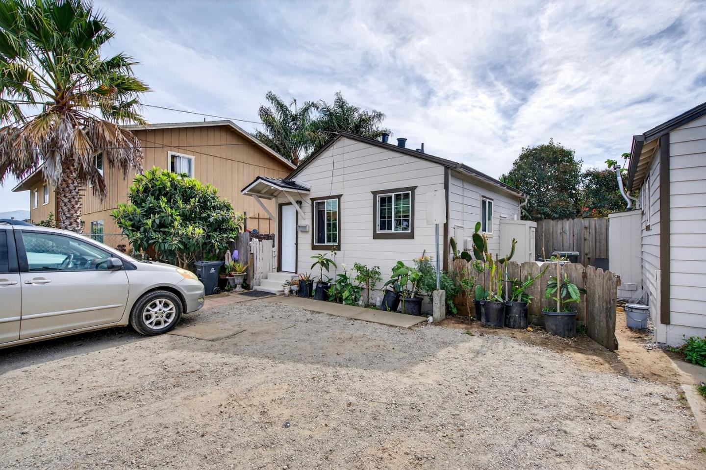 Detail Gallery Image 4 of 43 For 782 Kilbreth Ave, Salinas,  CA 93905 - – Beds | – Baths