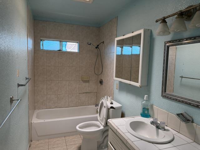 Detail Gallery Image 6 of 6 For 1901 W Middlefield Rd, Mountain View,  CA 94043 - 2 Beds | 1 Baths