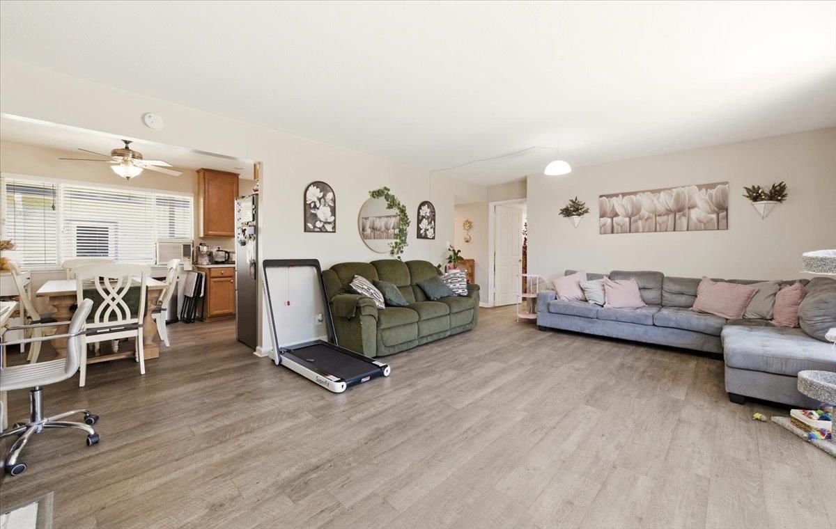 Detail Gallery Image 22 of 41 For 1106 Boynton Ave #1106,  San Jose,  CA 95117 - 5 Beds | 3/1 Baths