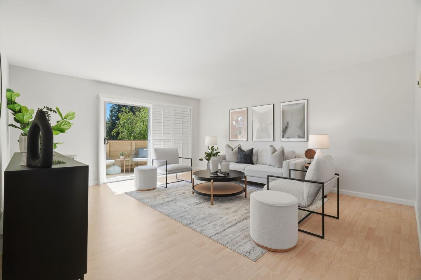 Detail Gallery Image 11 of 27 For 1031 Crestview Dr #305,  Mountain View,  CA 94040 - 2 Beds | 2 Baths