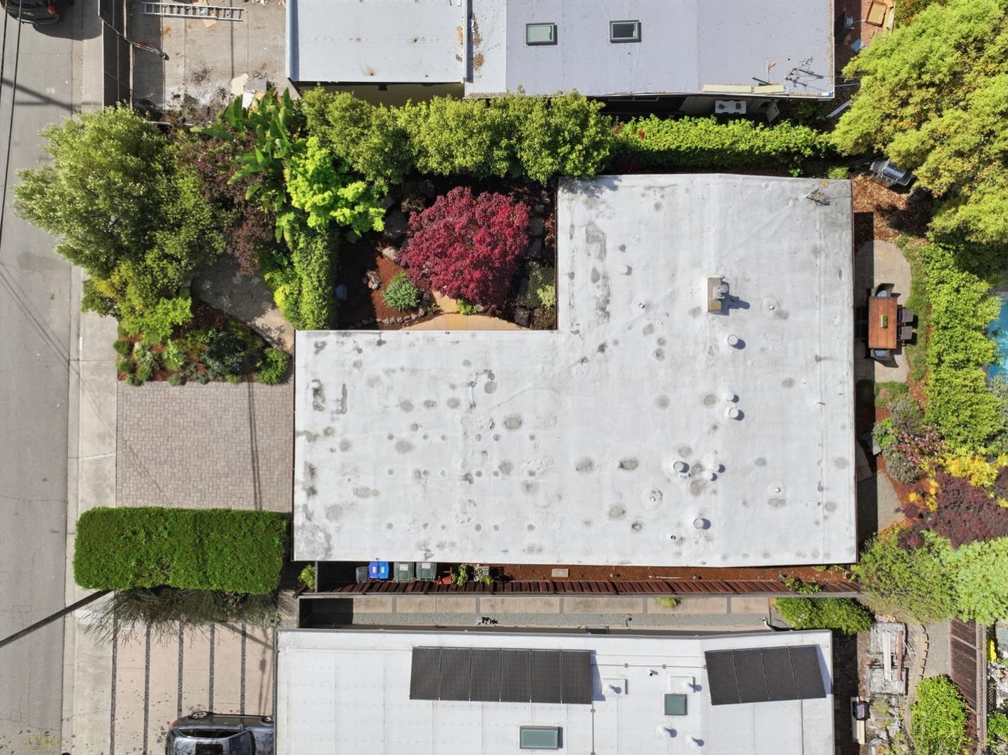 Detail Gallery Image 45 of 47 For 206 Thompson Ave, Mountain View,  CA 94043 - 3 Beds | 2 Baths