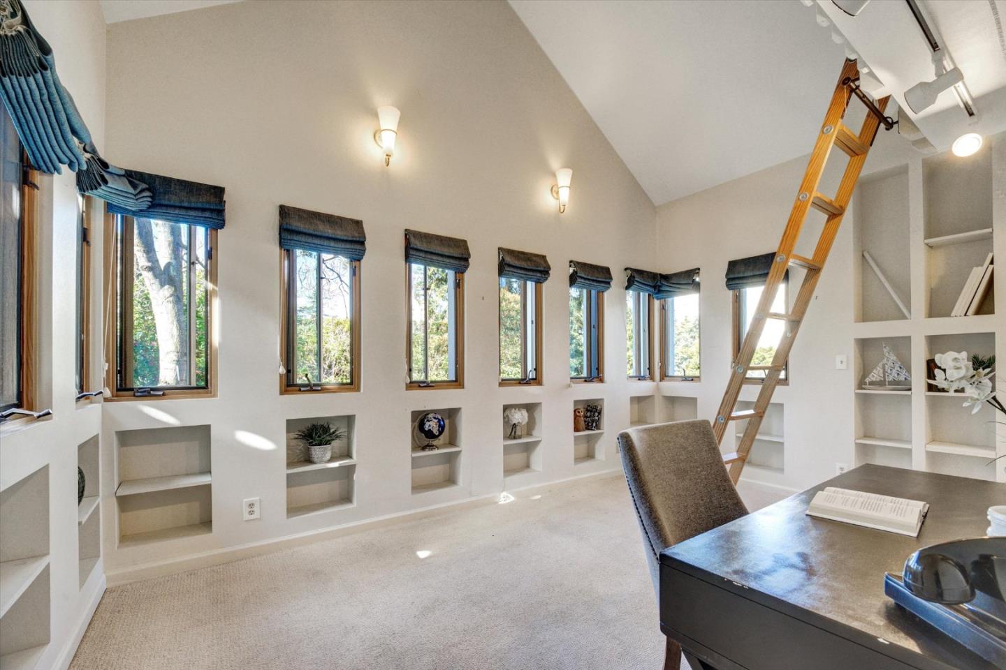 Detail Gallery Image 16 of 22 For 89 Yosemite Ave, Oakland,  CA 94611 - 3 Beds | 2 Baths