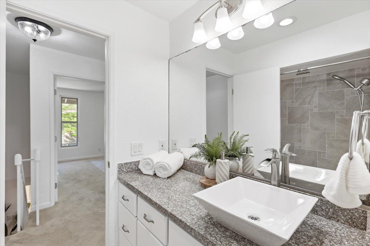 Detail Gallery Image 26 of 44 For 236 E Red Oak Dr #B,  Sunnyvale,  CA 94086 - 2 Beds | 1/1 Baths