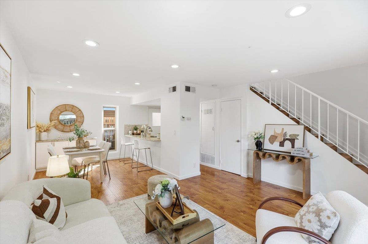 236 East Red Oak Drive UNIT B, Sunnyvale, CA, 94086