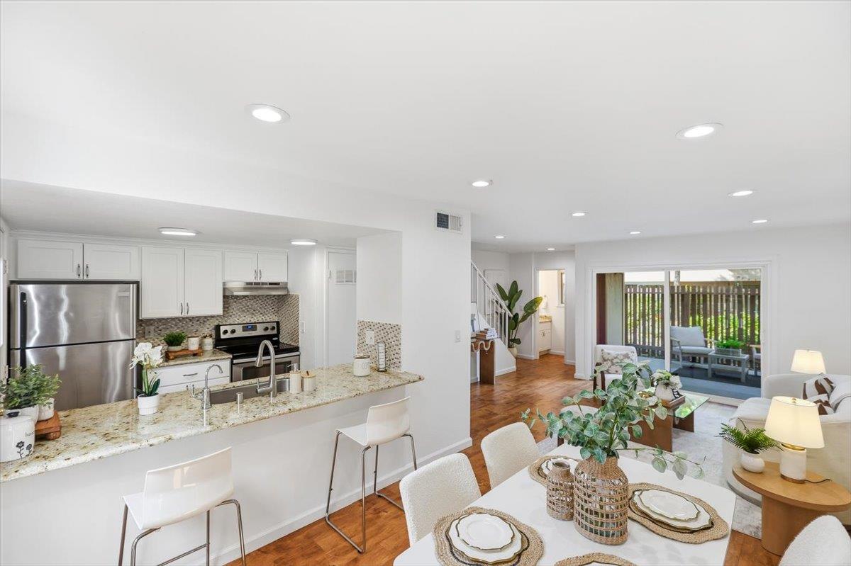 236 East Red Oak Drive UNIT B, Sunnyvale, CA, 94086