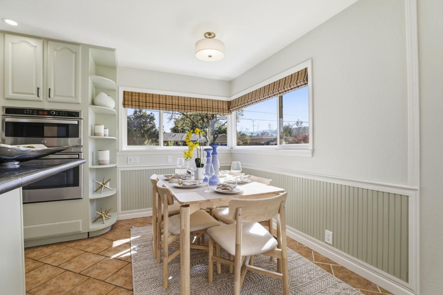 Detail Gallery Image 10 of 61 For 1079 the Dalles Ave, Sunnyvale,  CA 94087 - 3 Beds | 2/1 Baths