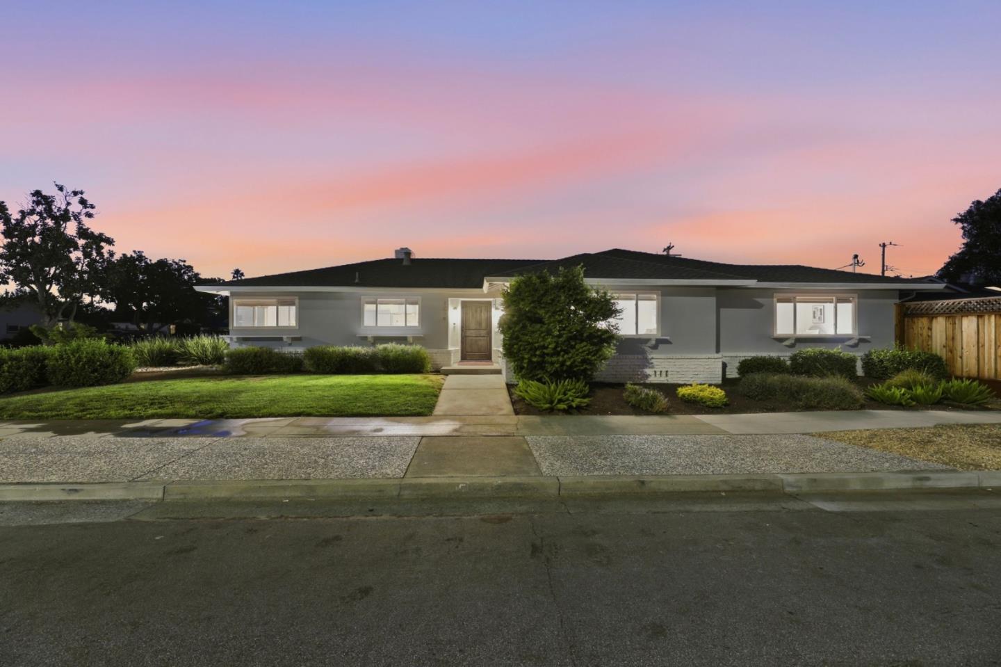 Detail Gallery Image 38 of 61 For 1079 the Dalles Ave, Sunnyvale,  CA 94087 - 3 Beds | 2/1 Baths