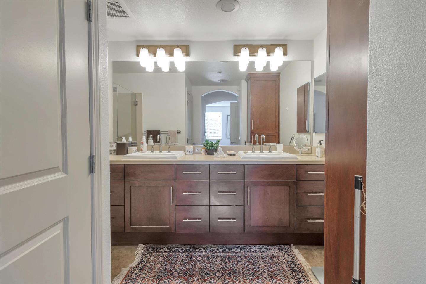 Detail Gallery Image 10 of 14 For Campisi Way,  Campbell,  CA 95008 - 2 Beds | 2 Baths