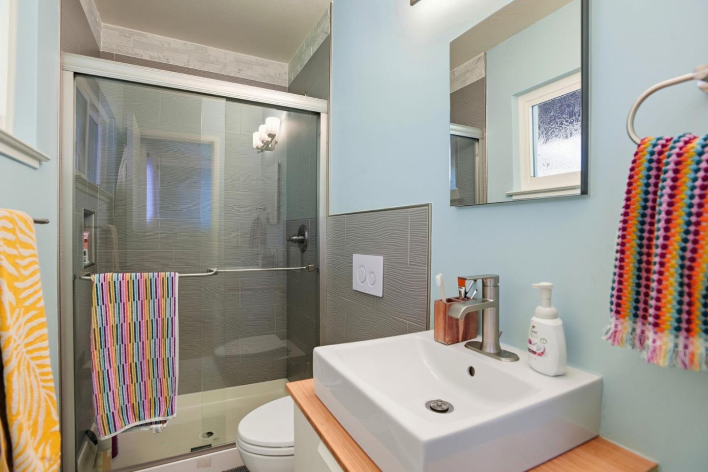 Detail Gallery Image 22 of 46 For 1155 Grand Teton Dr, Pacifica,  CA 94044 - 3 Beds | 3 Baths