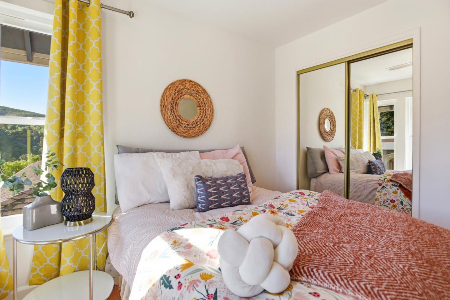 Detail Gallery Image 25 of 46 For 1155 Grand Teton Dr, Pacifica,  CA 94044 - 3 Beds | 3 Baths