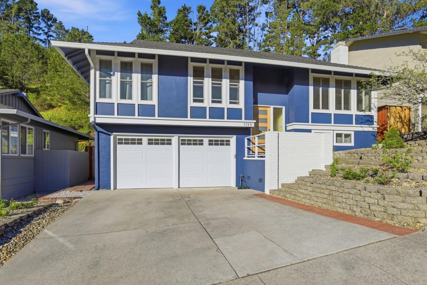 Detail Gallery Image 3 of 46 For 1155 Grand Teton Dr, Pacifica,  CA 94044 - 3 Beds | 3 Baths