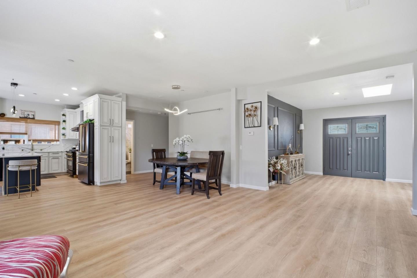 Detail Gallery Image 11 of 26 For 36985 Walnut St, Newark,  CA 94560 - 4 Beds | 3 Baths