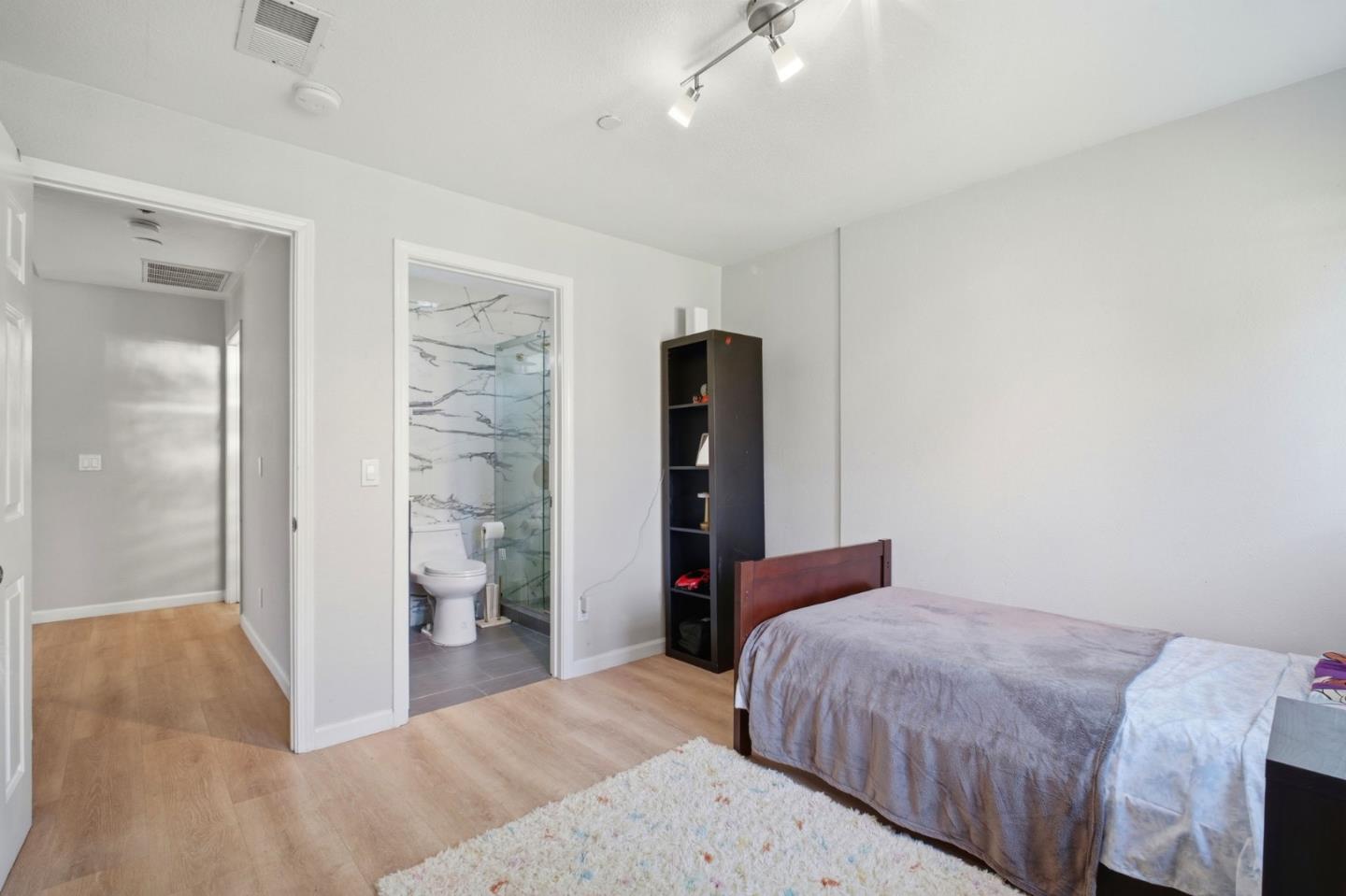 Detail Gallery Image 16 of 26 For 36985 Walnut St, Newark,  CA 94560 - 4 Beds | 3 Baths