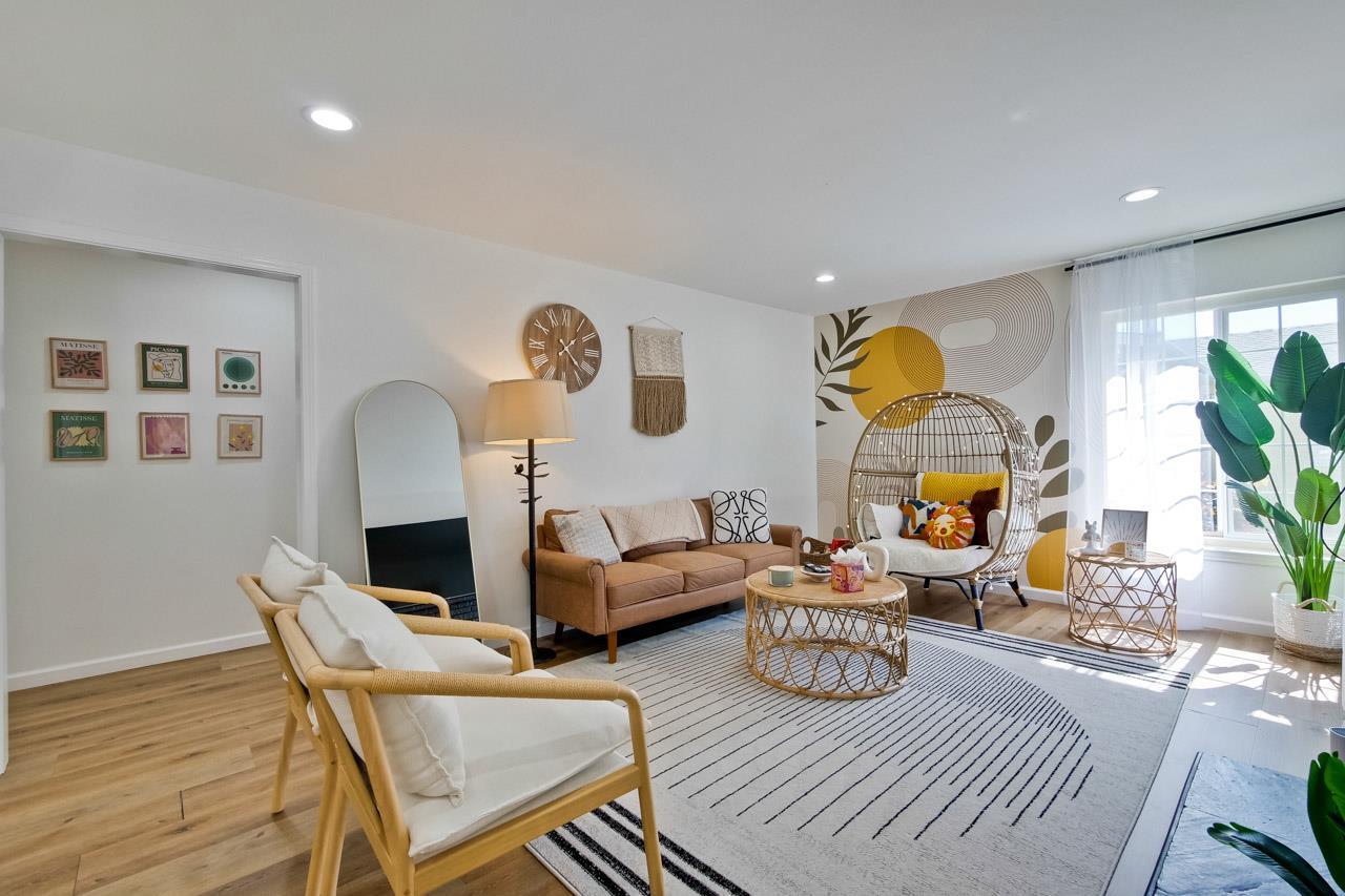 Detail Gallery Image 4 of 51 For 732 N Redwood Ave, San Jose,  CA 95128 - 3 Beds | 1/1 Baths