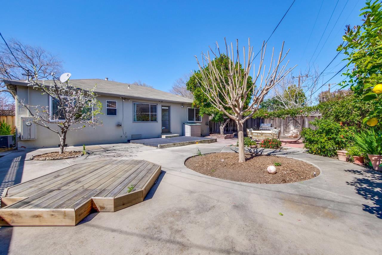 Detail Gallery Image 44 of 51 For 732 N Redwood Ave, San Jose,  CA 95128 - 3 Beds | 1/1 Baths