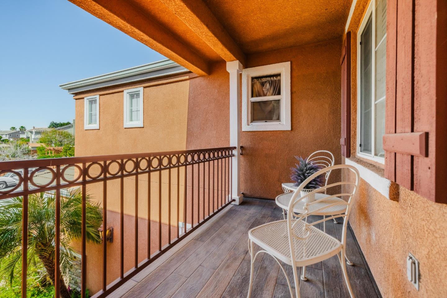 Detail Gallery Image 34 of 47 For 1533 Calco Creek Dr, San Jose,  CA 95127 - 6 Beds | 4 Baths