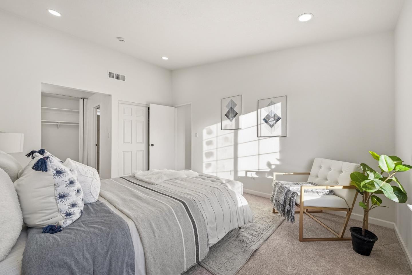 Detail Gallery Image 20 of 38 For 7252 Martwood Way, San Jose,  CA 95120 - 3 Beds | 2/1 Baths