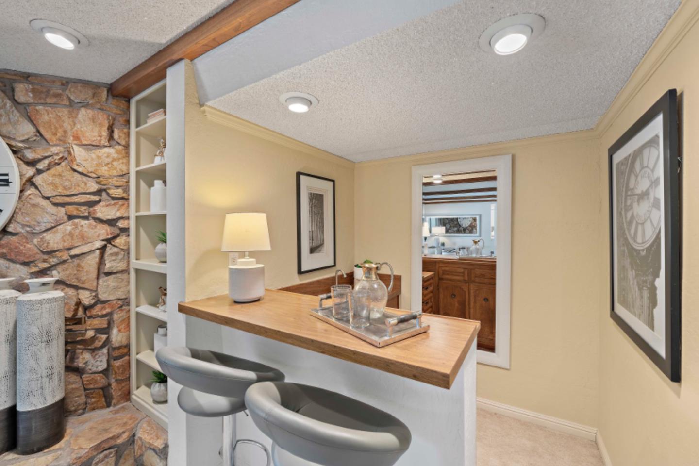 Detail Gallery Image 29 of 62 For 1588 Robsheal Dr, San Jose,  CA 95125 - 3 Beds | 3 Baths