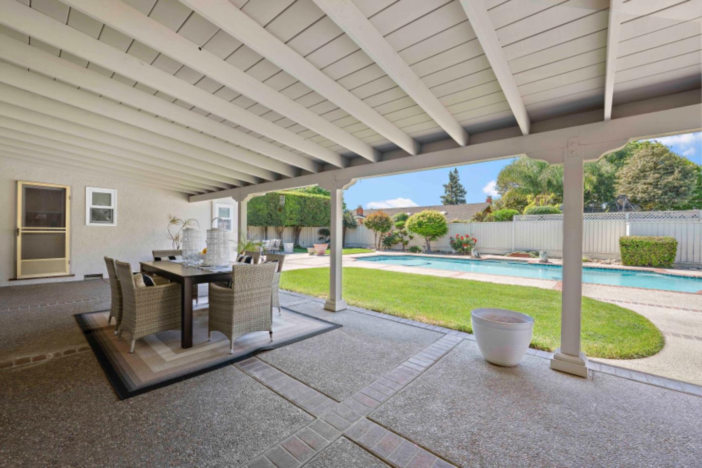 Detail Gallery Image 46 of 62 For 1588 Robsheal Dr, San Jose,  CA 95125 - 3 Beds | 3 Baths