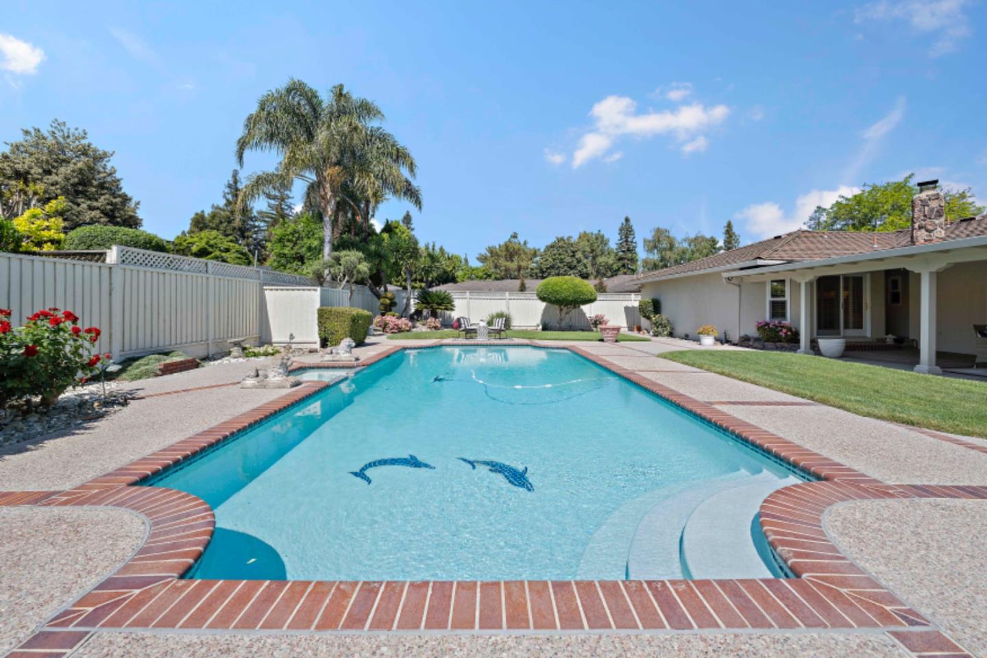 Detail Gallery Image 52 of 62 For 1588 Robsheal Dr, San Jose,  CA 95125 - 3 Beds | 3 Baths