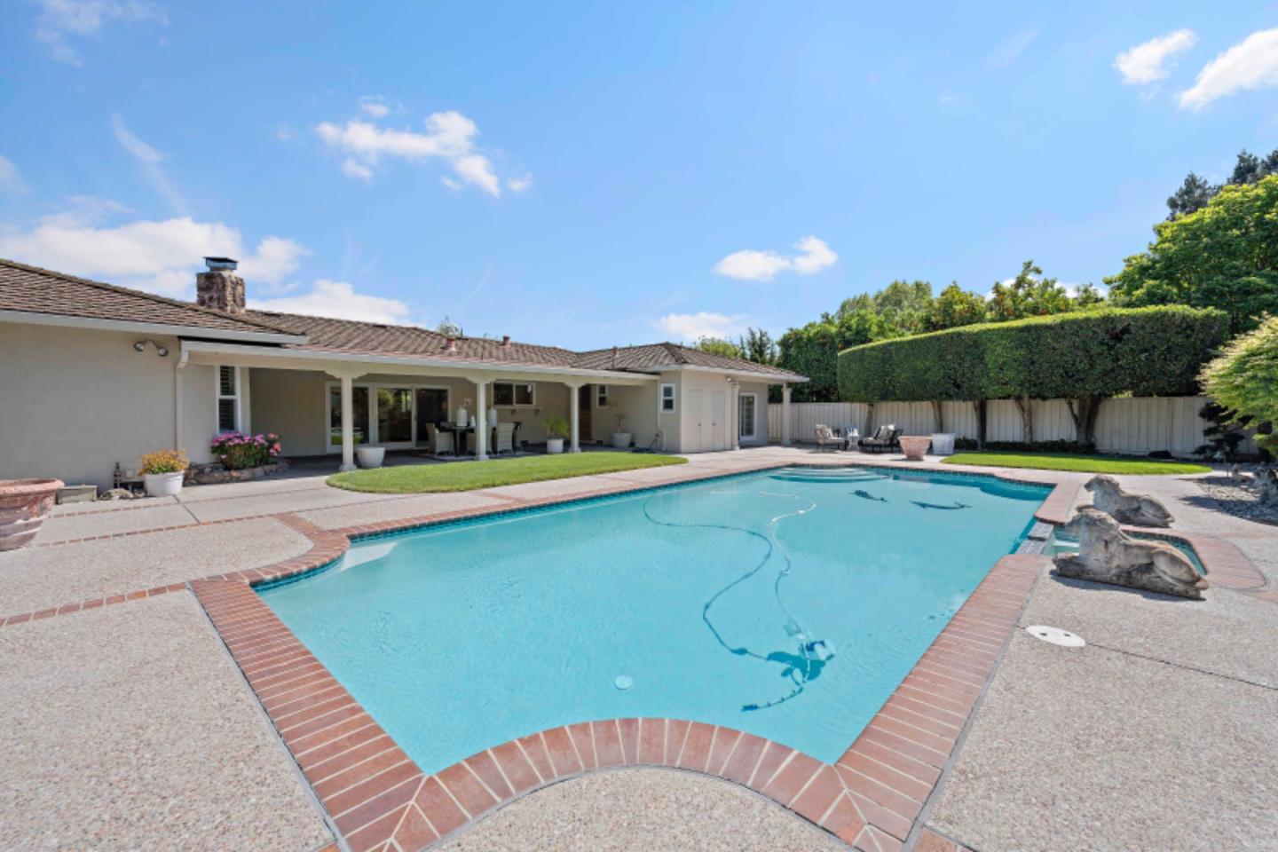 Detail Gallery Image 58 of 62 For 1588 Robsheal Dr, San Jose,  CA 95125 - 3 Beds | 3 Baths