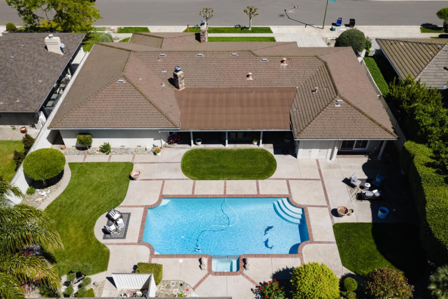 Detail Gallery Image 59 of 62 For 1588 Robsheal Dr, San Jose,  CA 95125 - 3 Beds | 3 Baths