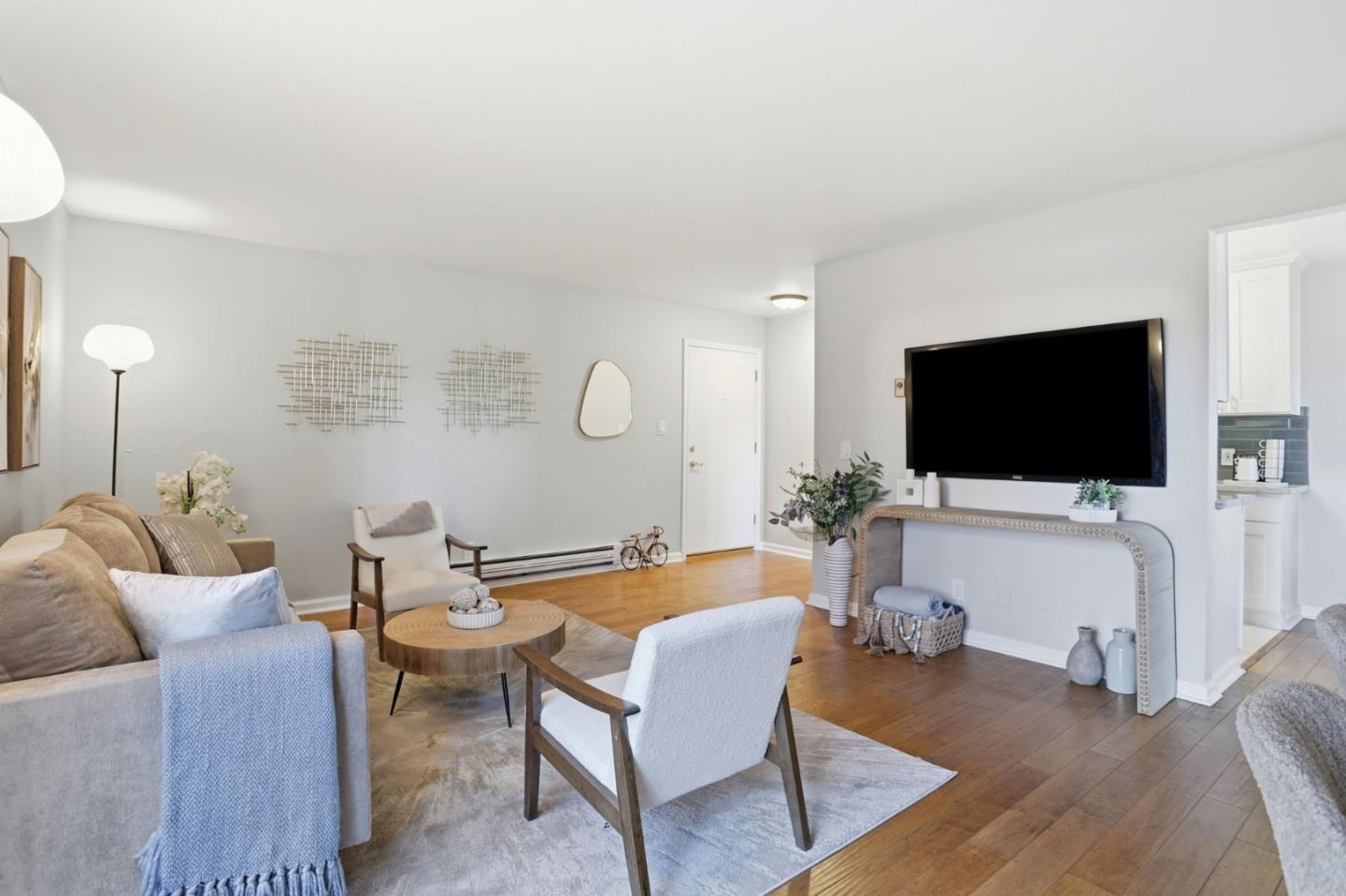 Detail Gallery Image 12 of 35 For 7150 Rainbow Dr #4,  San Jose,  CA 95129 - 2 Beds | 1 Baths