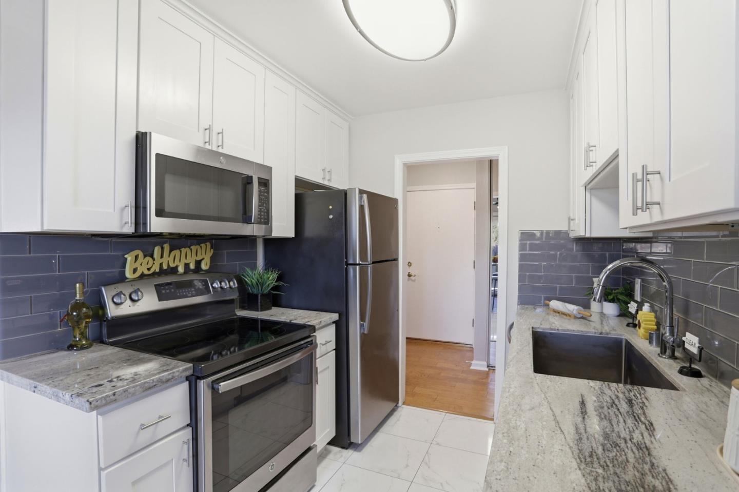 Detail Gallery Image 13 of 35 For 7150 Rainbow Dr #4,  San Jose,  CA 95129 - 2 Beds | 1 Baths