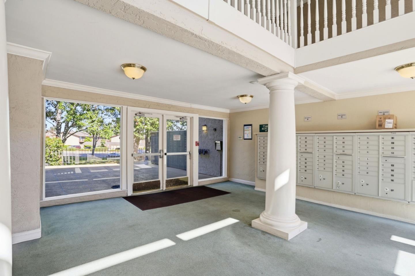 Detail Gallery Image 6 of 35 For 7150 Rainbow Dr #4,  San Jose,  CA 95129 - 2 Beds | 1 Baths